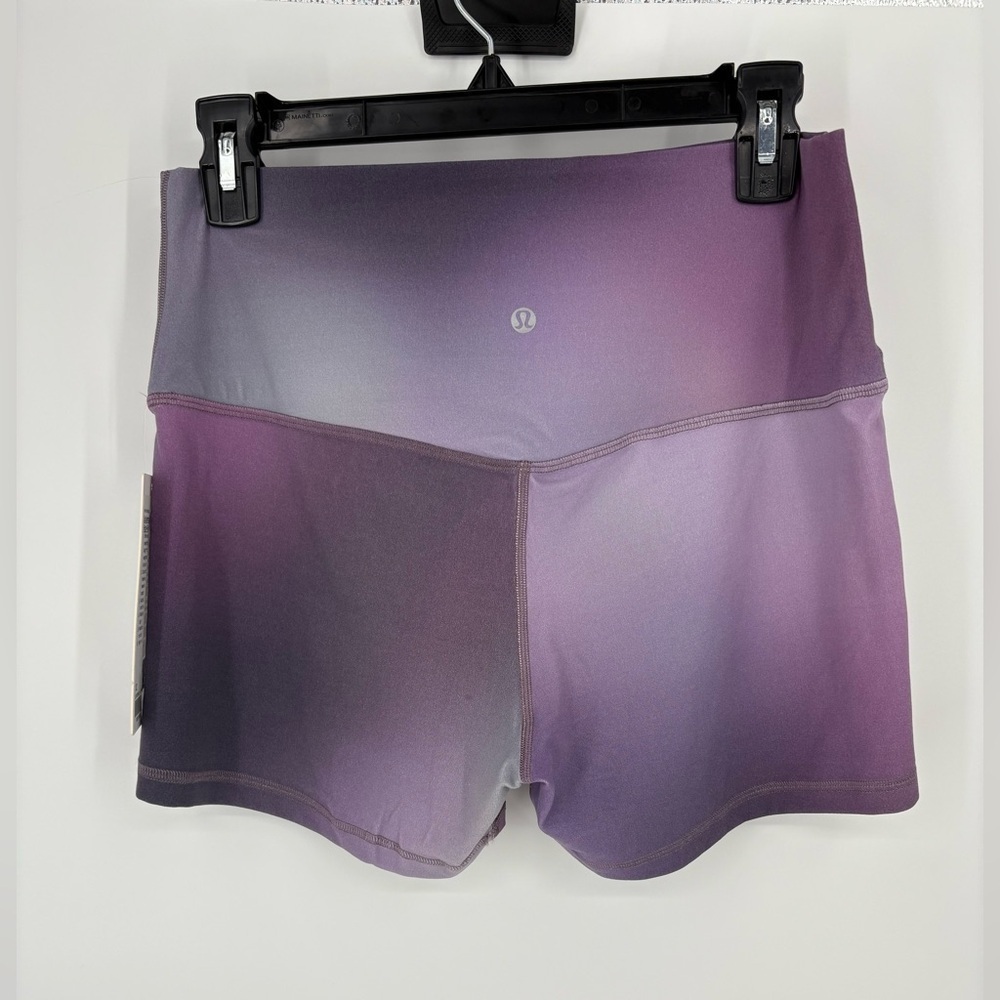 Lululemon Lululemon Align High-Rise Short 4"
Aurora Haze Purple Multi - Picture 6 of 14